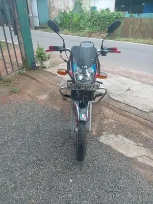 TVS Metro 2011