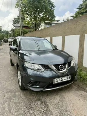 Nissan X-Trail 2015
