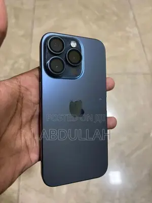Apple iPhone 15 Pro (Used)