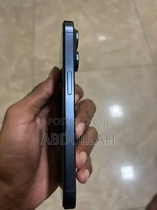 Apple iPhone 15 Pro (Used)