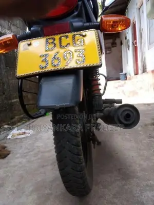 Bajaj Platina 2015