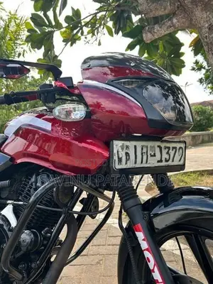 Bajaj Pulsar 180 2007