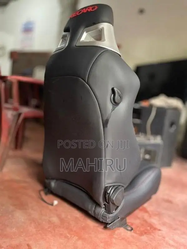 Recaro Seat