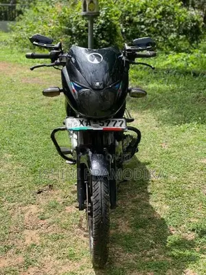 Bajaj Pulsar 150 2011