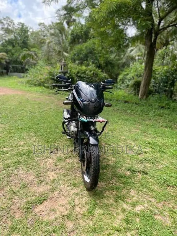 Bajaj Pulsar 150 2011