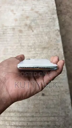 Apple iPhone X (Used)