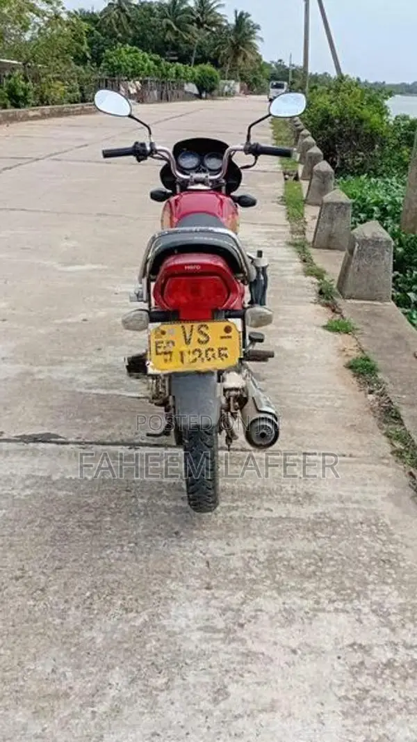 Hero HF Deluxe 2009