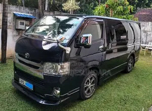 Toyota KDH DARK Prime Super GL 2016
