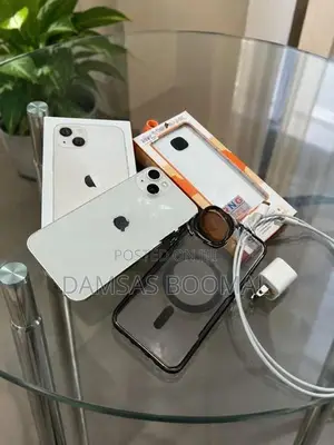 Apple iPhone 13 (Used)