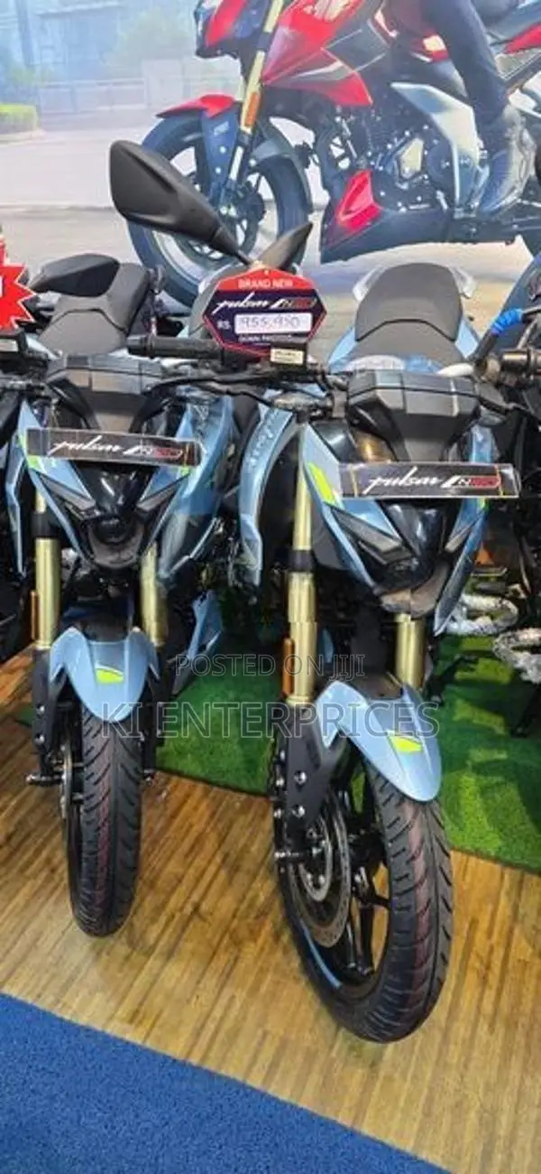 Bajaj Pulsar N160 Premium 2026