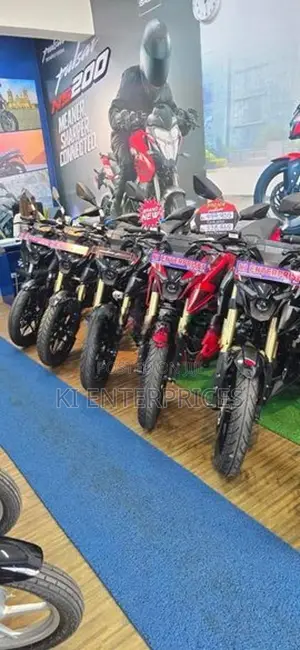 Bajaj Pulsar N160 Premium 2026