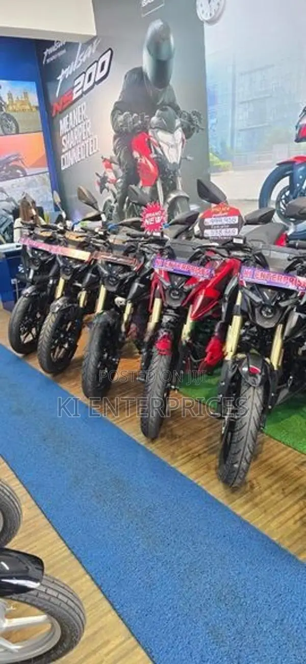 Bajaj Pulsar N160 Premium 2026