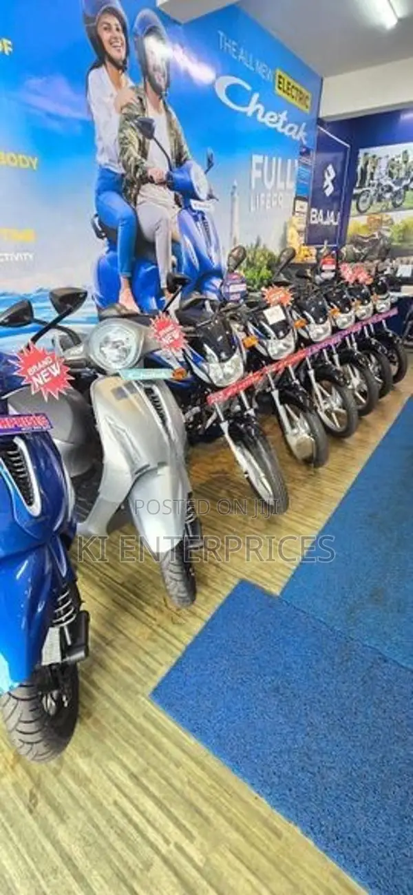 Bajaj CT100 2026