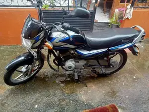 Bajaj CT100 ES 2023