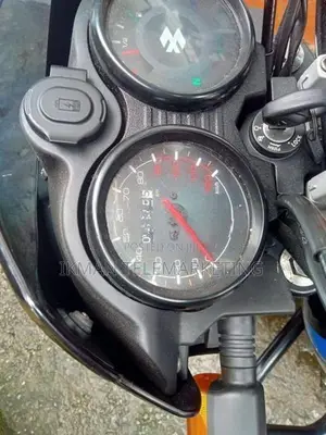 Bajaj CT100 ES 2023