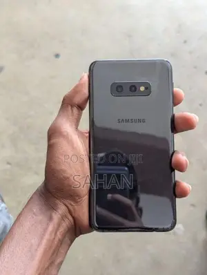 Samsung Galaxy S10e 5g (Used)