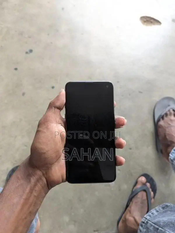 Samsung Galaxy S10e 5g (Used)