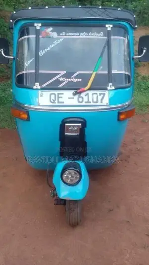 Bajaj RE a 2006