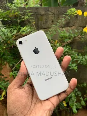 Apple iPhone 8 64GB (Used)