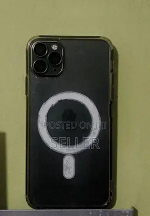 Apple iPhone 11 Pro Max 256GB (Used)