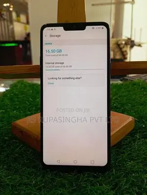 LG Q9 / 4GB 64GB (Used)