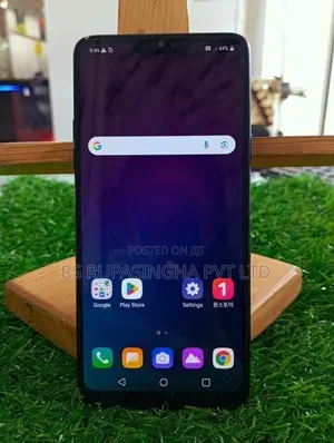 LG Q9 / 4GB 64GB (Used)