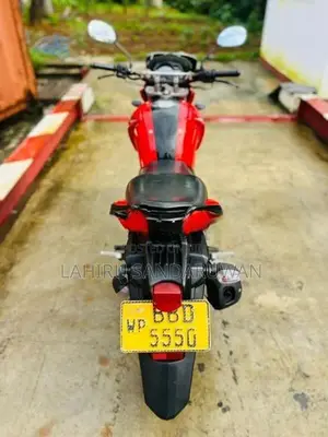 Yamaha FZ S 2014