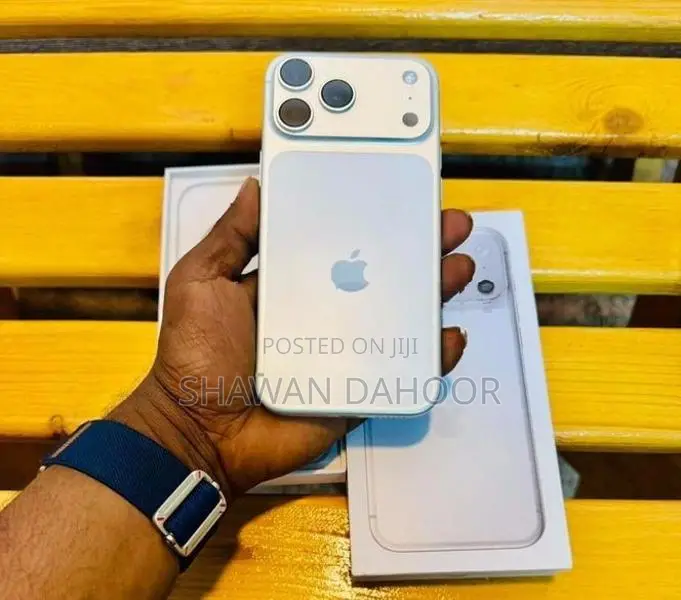 Apple iPhone 17 Pro Max (Used)