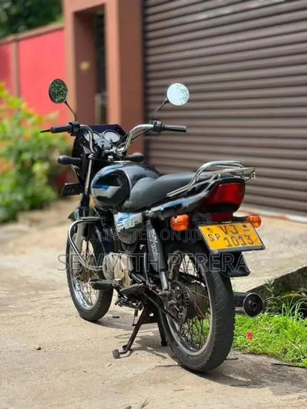 Bajaj CT100 2009