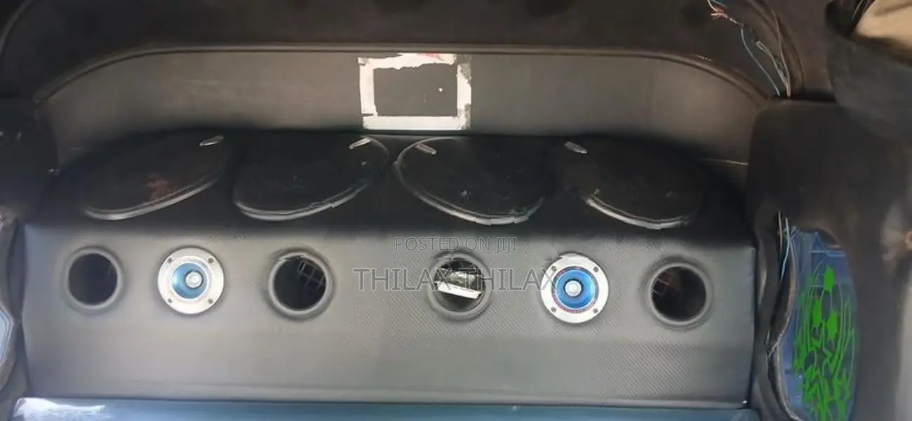 Three Wheel Speaker