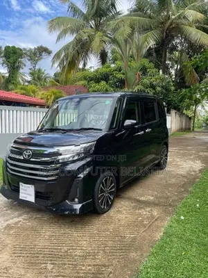 Toyota Roomy 2024