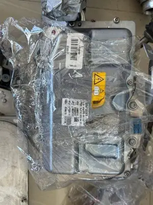 Mercedes Benz E 300 Hybrid Inverter