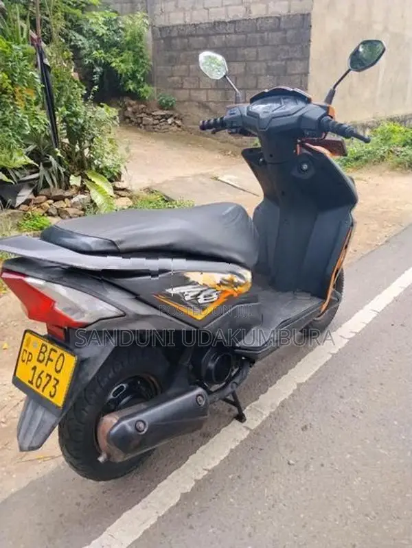 Honda Dio 2017