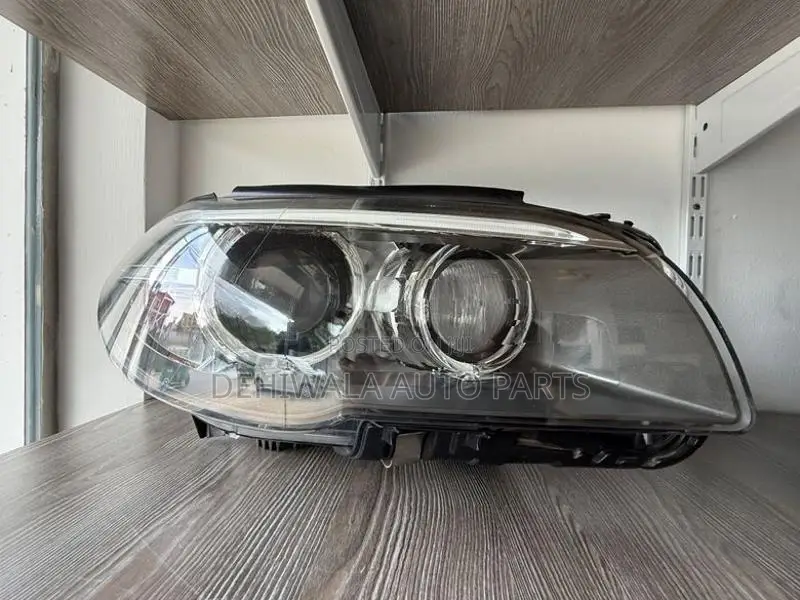 BMW 530D LCi Head Light
