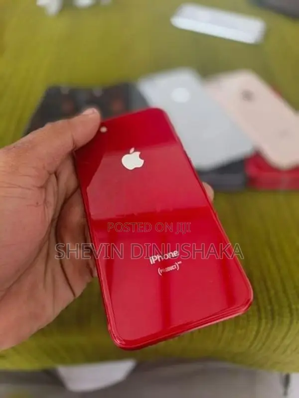Apple iPhone 8 (Used)