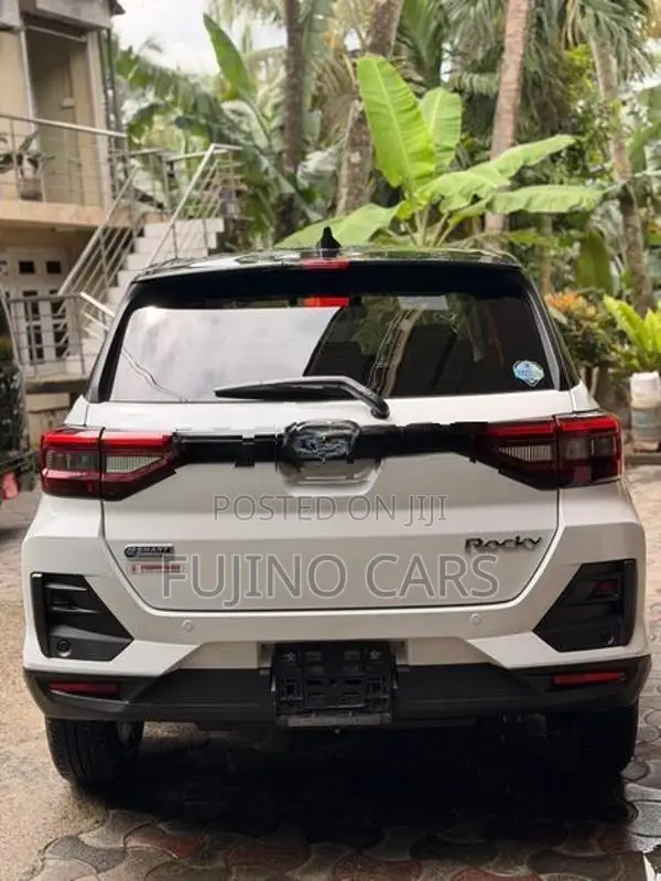 Daihatsu Rocky 2025