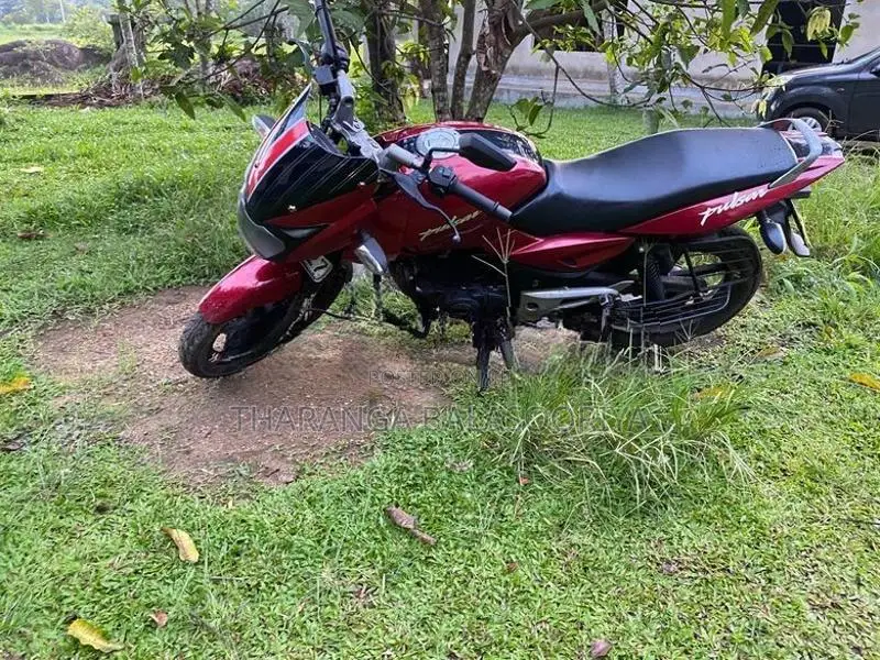 Bajaj Pulsar 150 2010