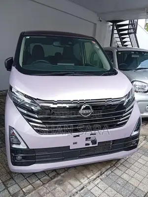 Nissan Dayz Highway Star 2024