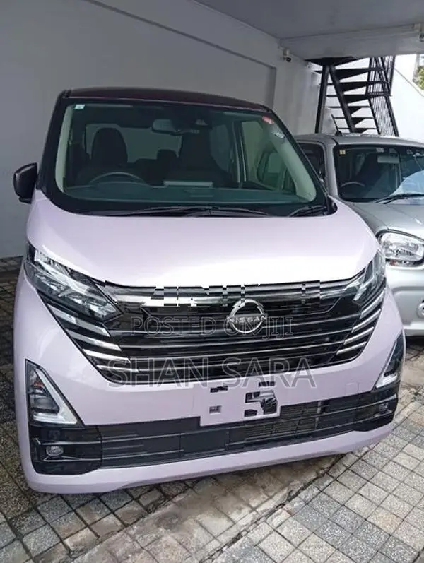 Nissan Dayz Highway Star 2024