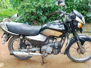 TVS Centra 2005