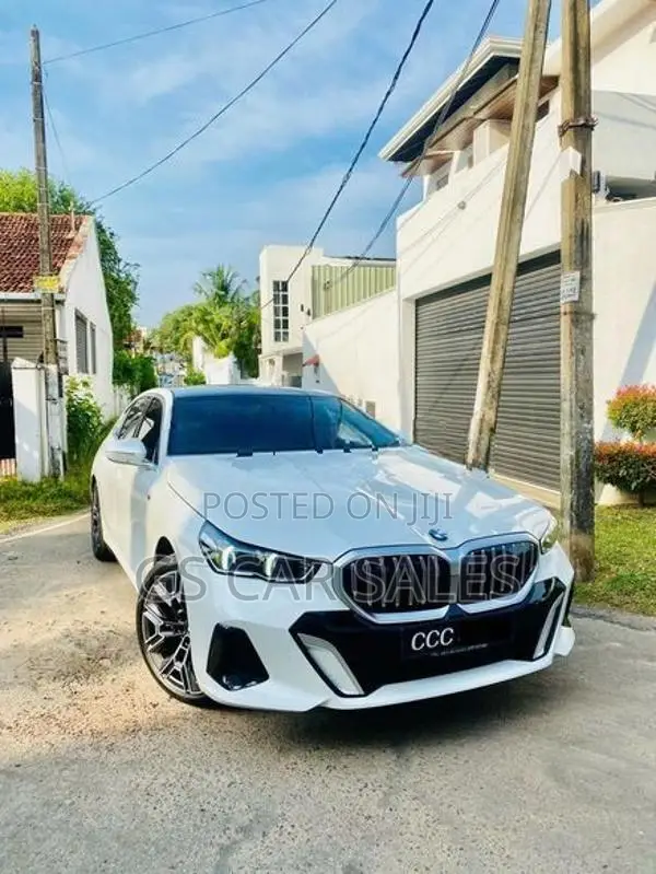 BMW 525i Li Long Wheel Base 2025