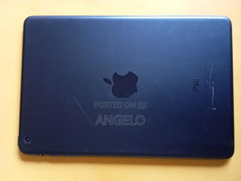 Apple iPhone 7 (Used)