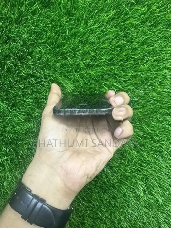 Apple iPhone 15 Pro (Used)