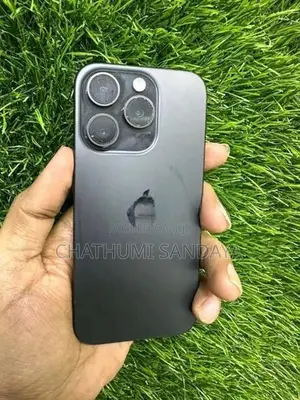 Apple iPhone 15 Pro (Used)