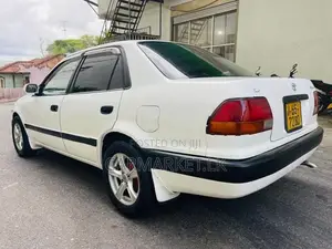 Toyota Corolla CE114 1996