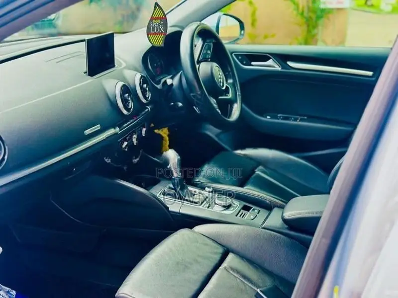 Audi A3 SEDAN 2019