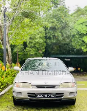 Nissan Presea 1995