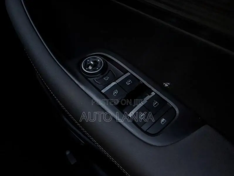 Chery Tiggo Cross Hybrid 2026