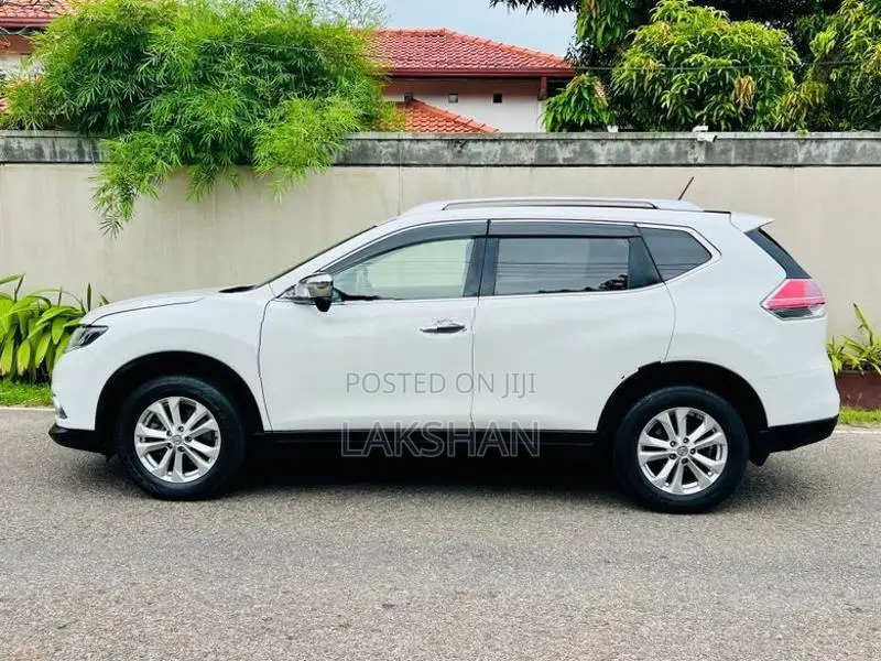 Nissan X-Trail 2015