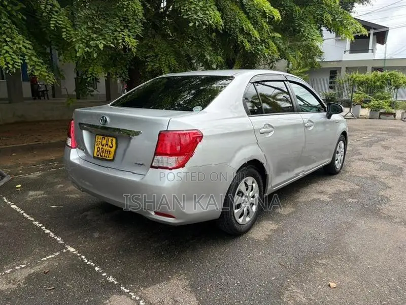 Toyota Axio X Grade 2014
